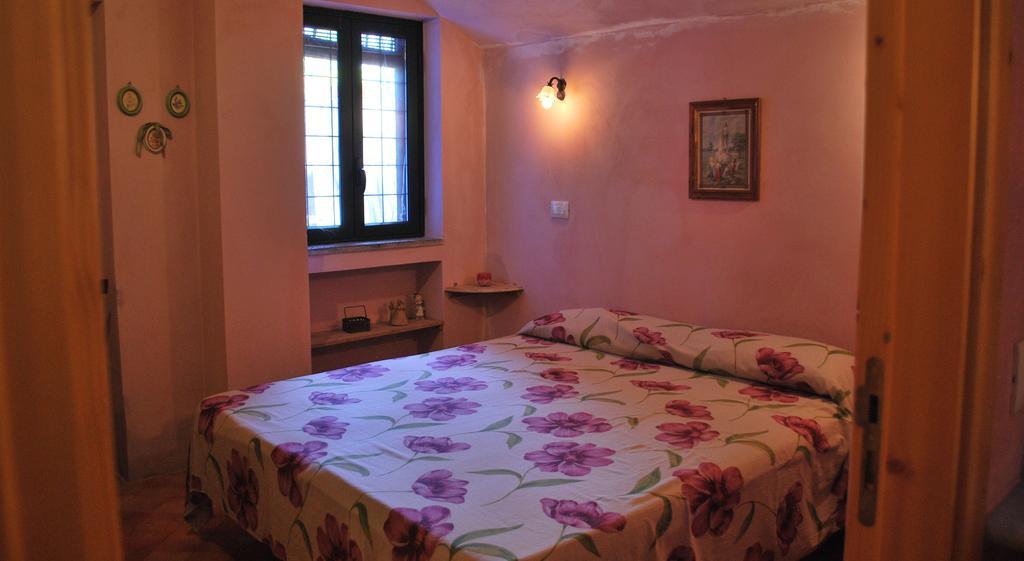 Case Vacanze Fossanave Santa Tecla Cameră foto