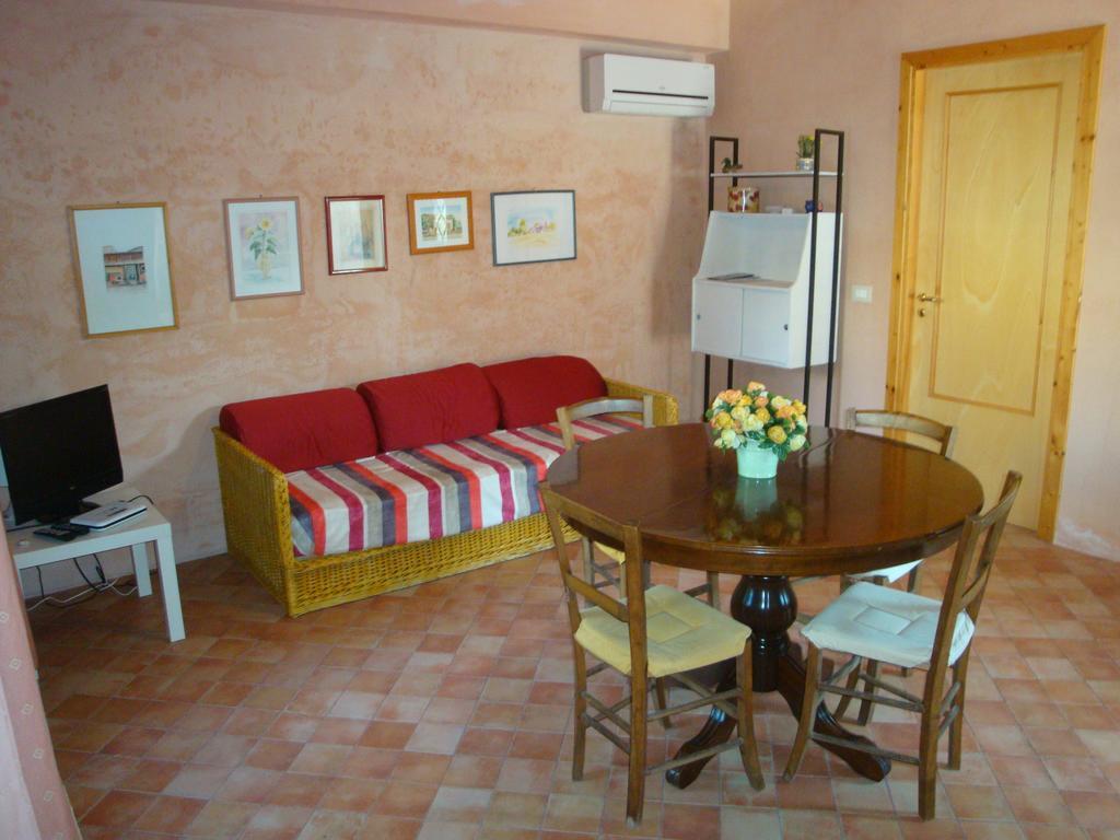 Case Vacanze Fossanave Santa Tecla Exterior foto