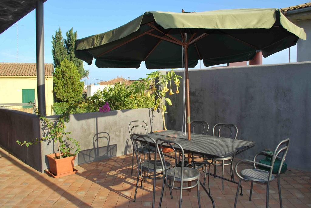 Case Vacanze Fossanave Santa Tecla Exterior foto